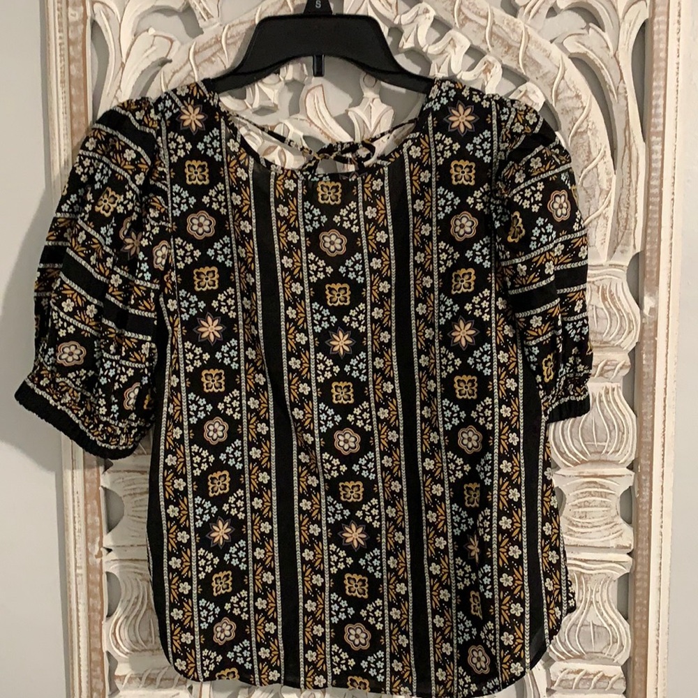 Ann Taylor Short Puffed Sleeve Shirt